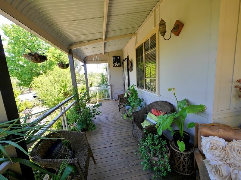 16 Parkes Street, Cowra NSW 2794