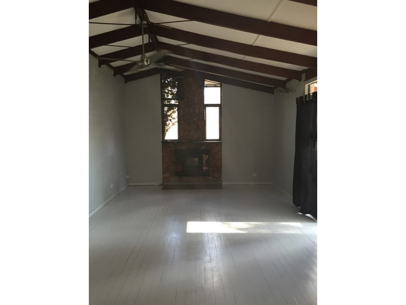 12 Scenic Drive, Cowra NSW 2794