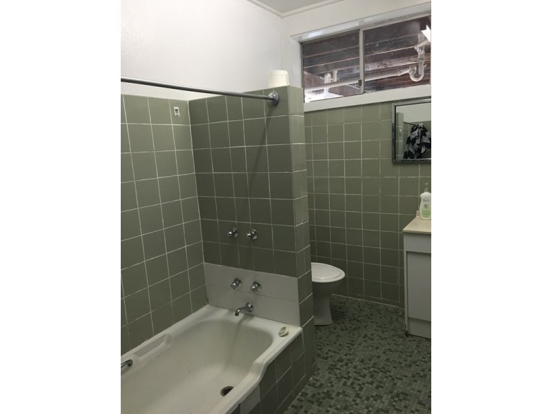 12 Scenic Drive, Cowra NSW 2794