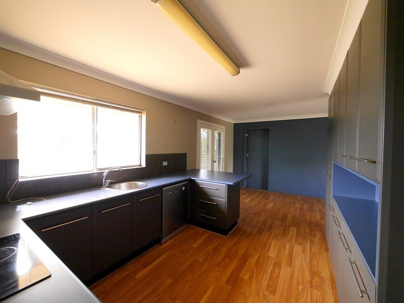 28 Newcombe Street, Cowra NSW 2794