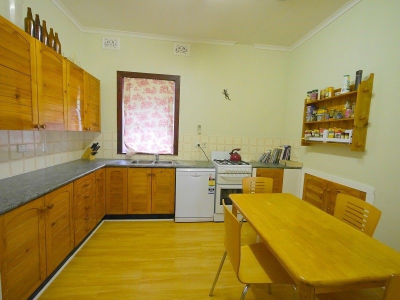 71 Liverpool Street, Cowra NSW 2794