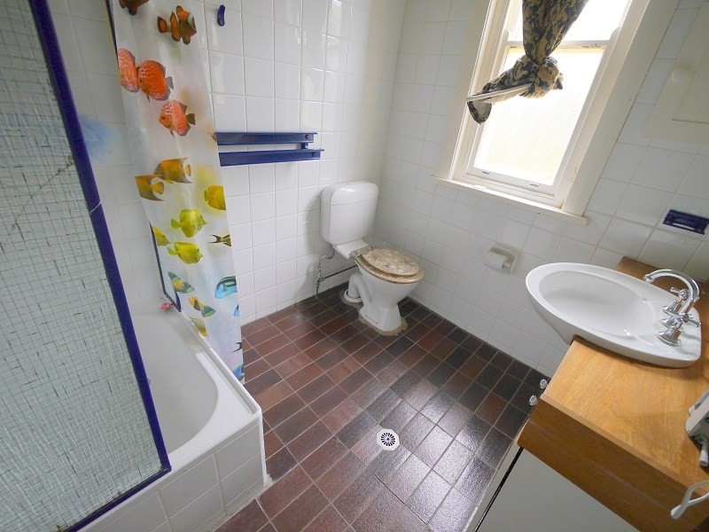 71 Liverpool Street, Cowra NSW 2794