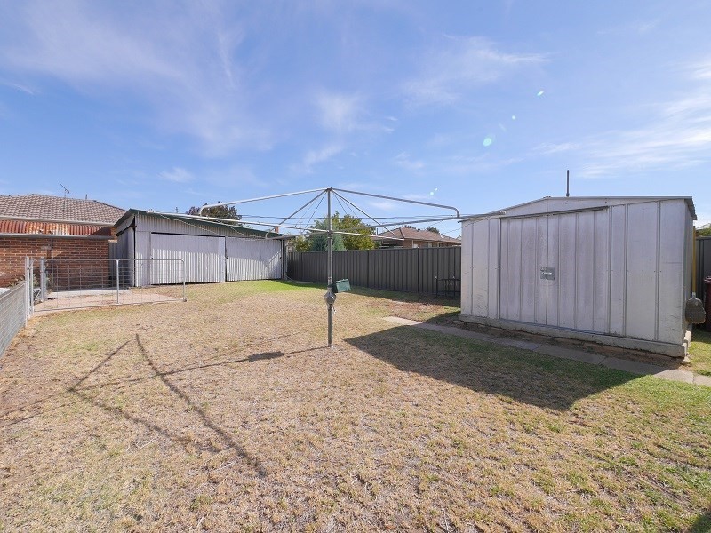 11 Railway Street, Cowra NSW 2794