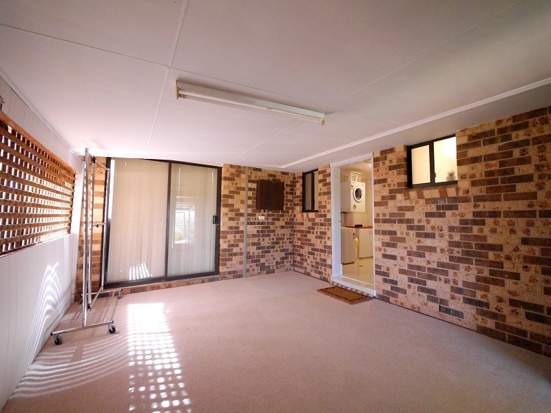 2 Farrer Street, Cowra NSW 2794