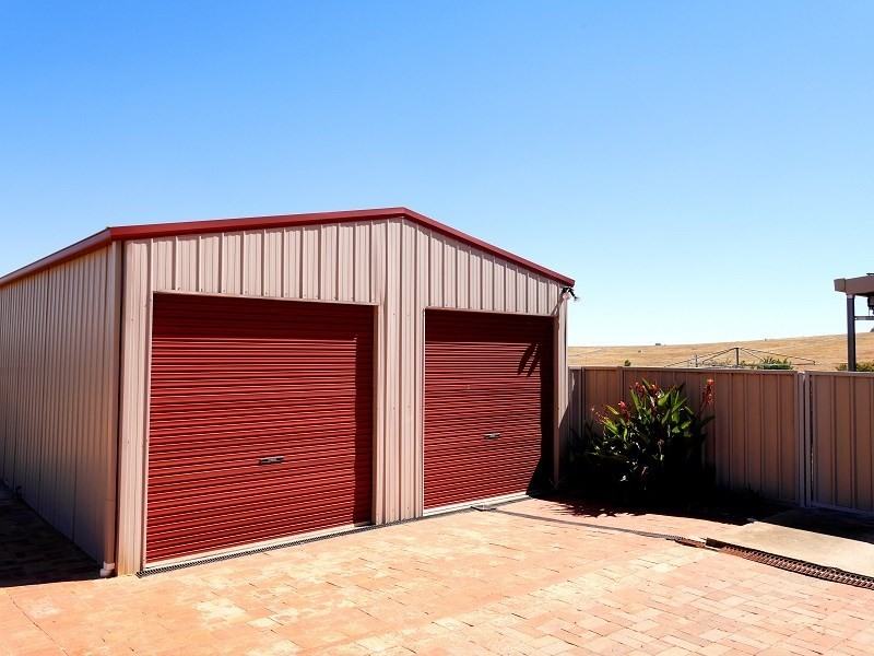 2 Farrer Street, Cowra NSW 2794