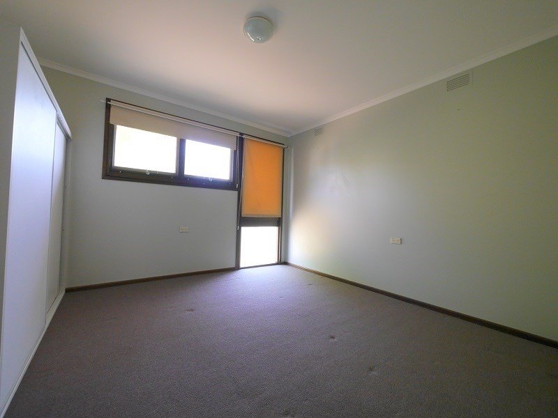 4 Karinya Street, Cowra NSW 2794