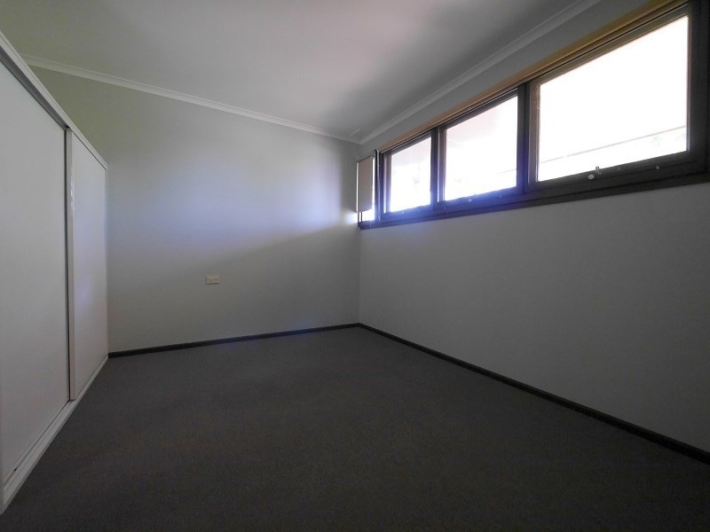 4 Karinya Street, Cowra NSW 2794