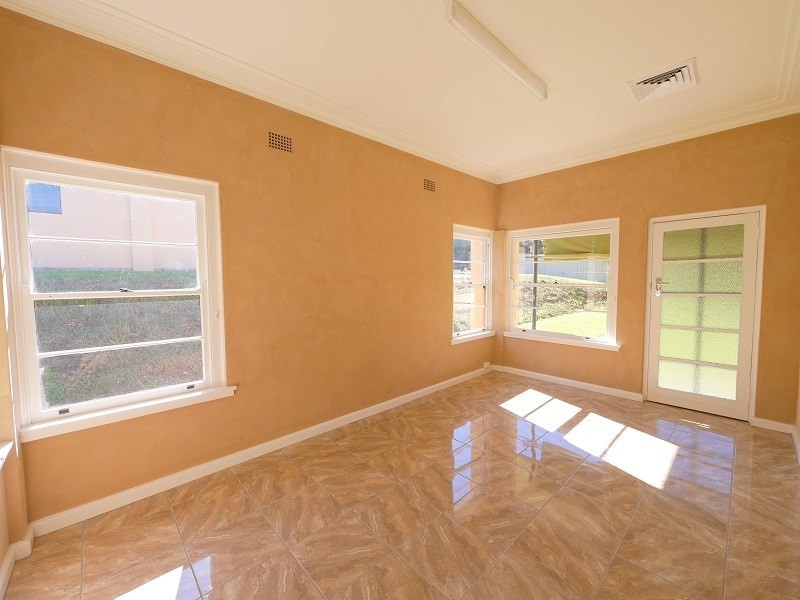 78 LIverpool Street, Cowra NSW 2794