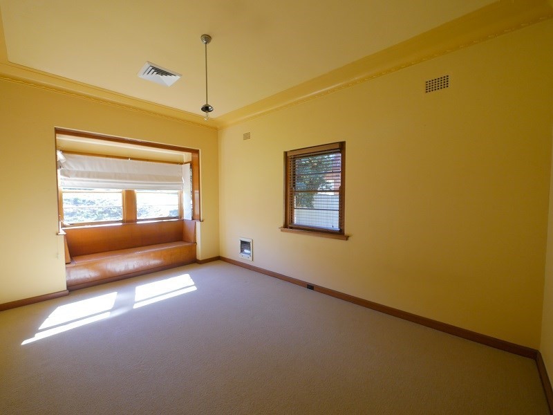 78 LIverpool Street, Cowra NSW 2794