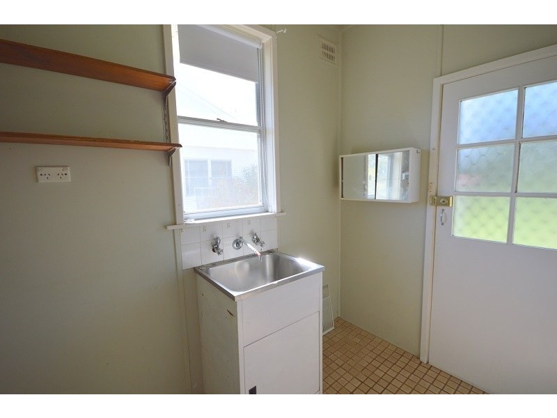 27 Binni Creek Road, Cowra NSW 2794