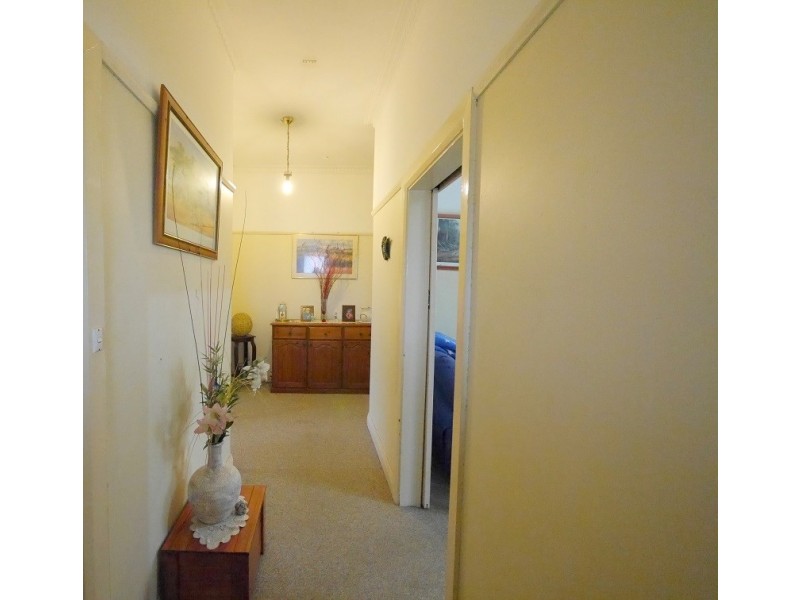 45 Darling Avenue, Cowra NSW 2794