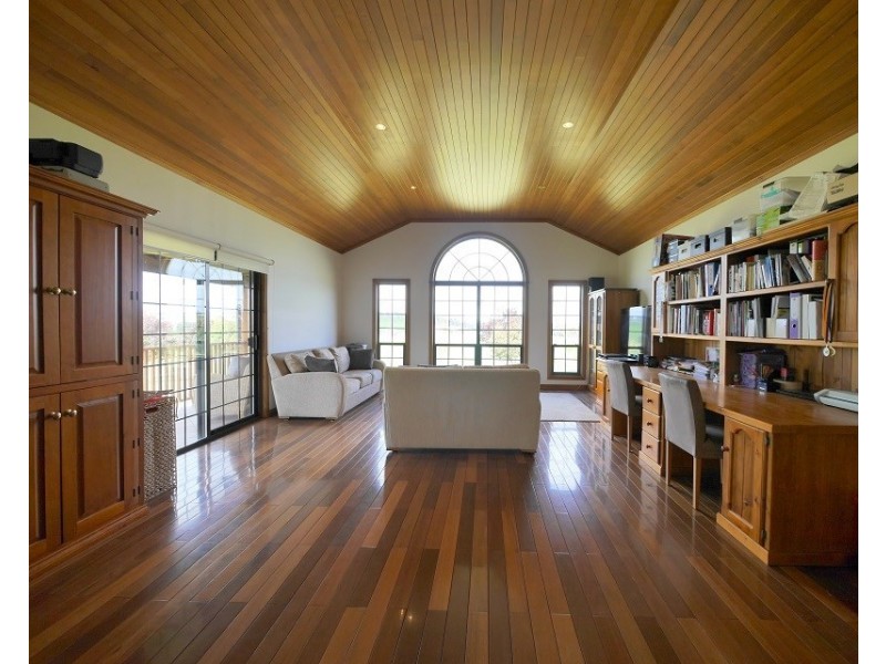 226 Elouera Road, Cowra NSW 2794