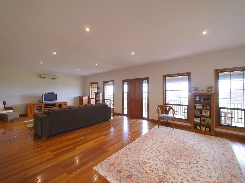 226 Elouera Road, Cowra NSW 2794