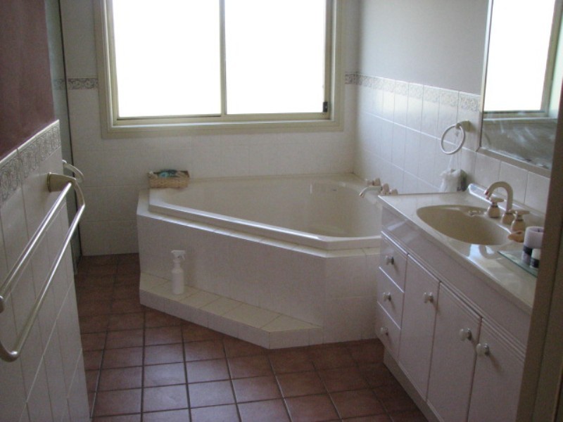 153 Square Road, Canowindra NSW 2804