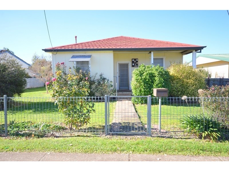 17 Victor Street, Cowra NSW 2794