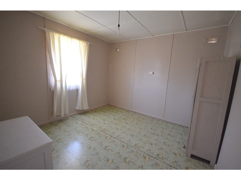 17 Victor Street, Cowra NSW 2794