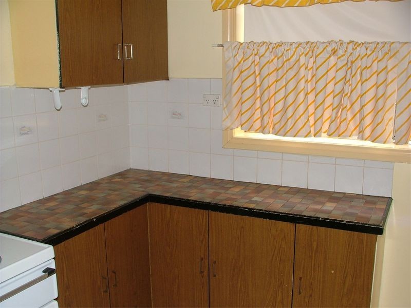 19 Dungaleer Street, Cowra NSW 2794