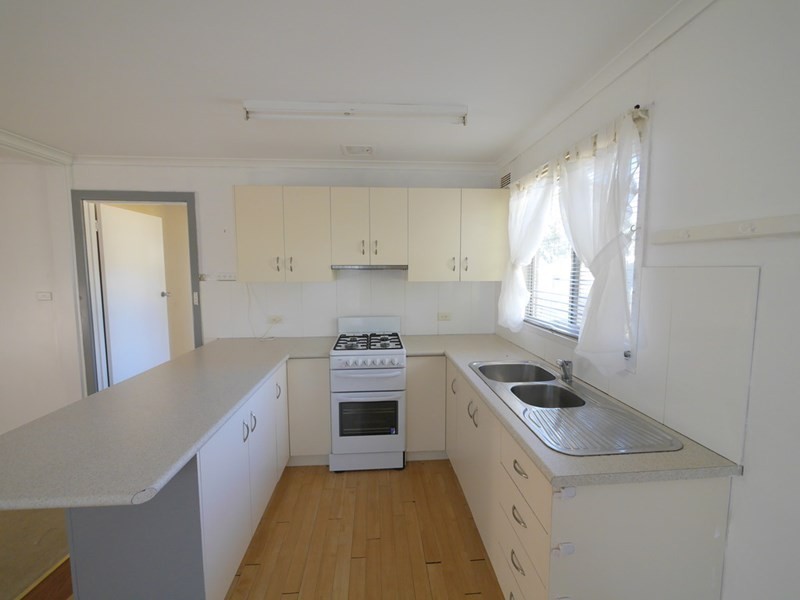 67 Brougham, Cowra NSW 2794