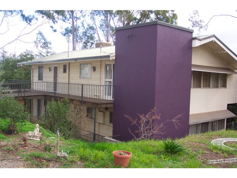 16 Scenic Drive, Cowra NSW 2794