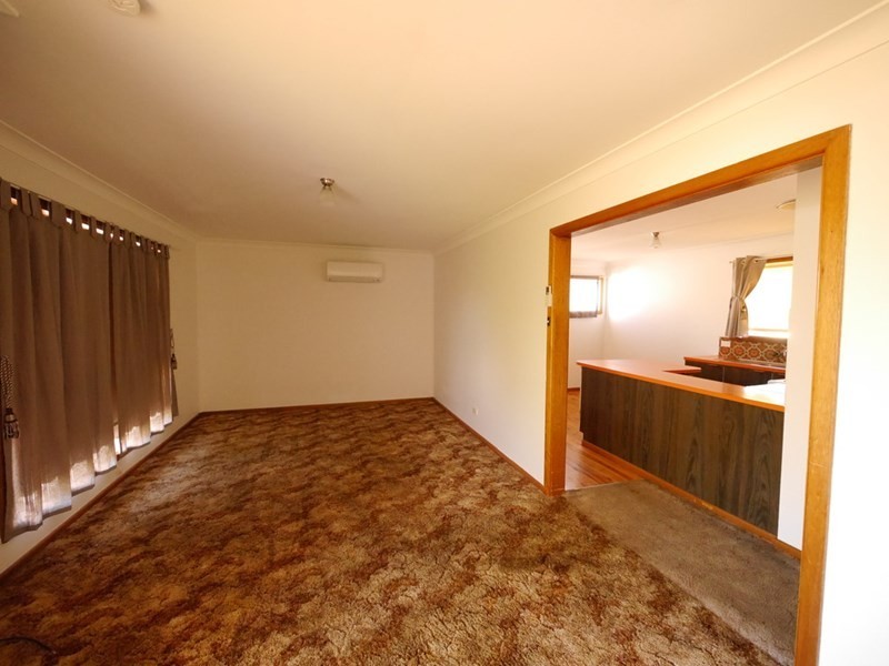 15 Bramall, Cowra NSW 2794