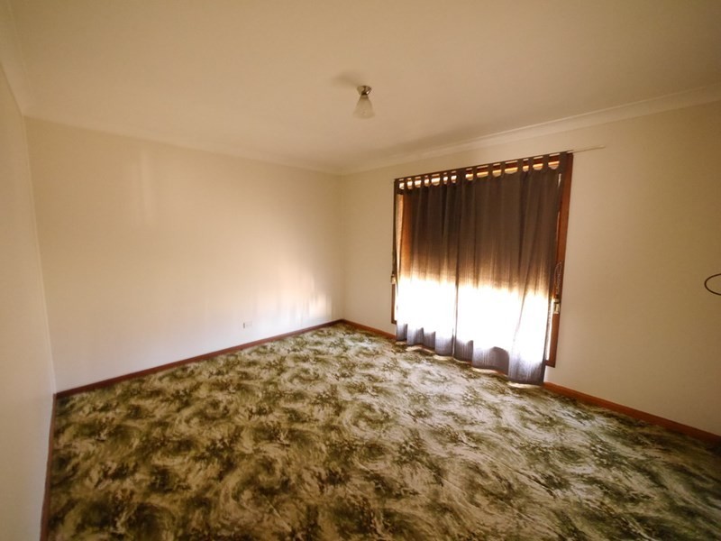 15 Bramall, Cowra NSW 2794