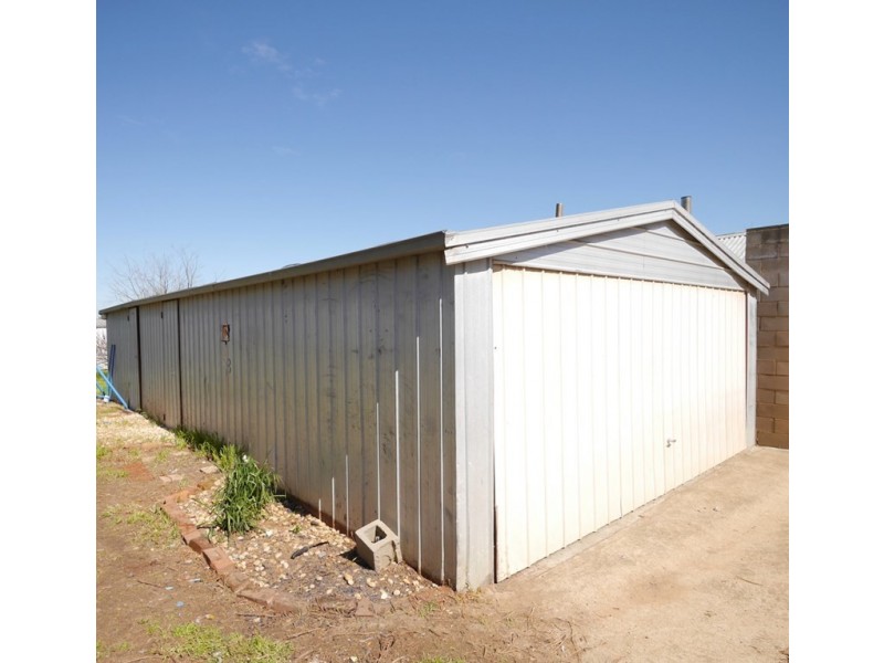 23 Baronga Street, Cowra NSW 2794