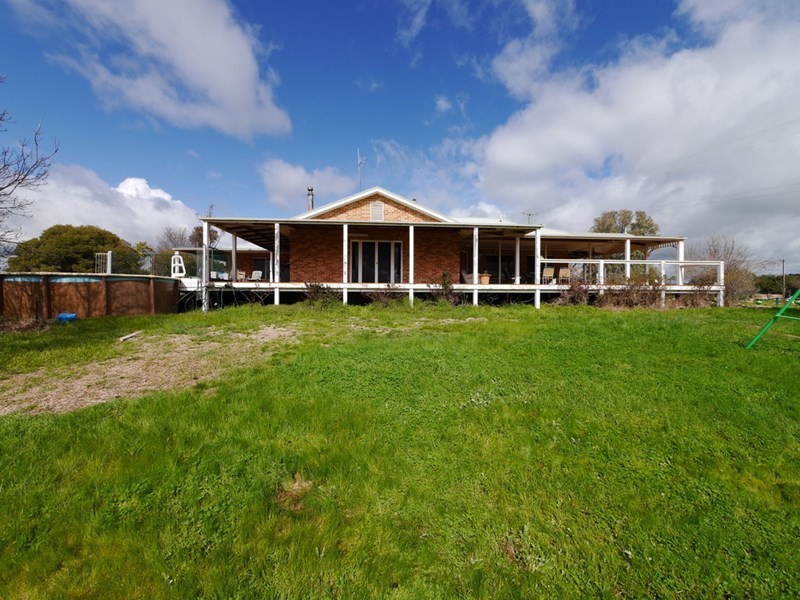 “Kember” 372 Rockall Road, Cowra NSW 2794