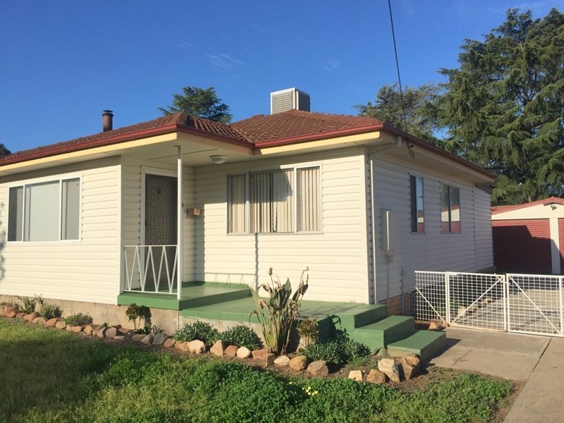 21 Cooyal Street, Cowra NSW 2794