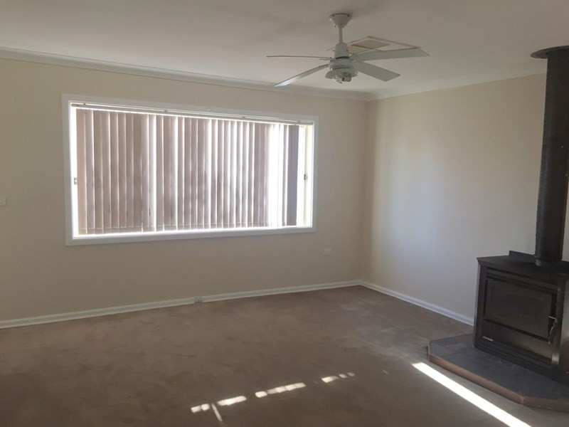 21 Cooyal Street, Cowra NSW 2794