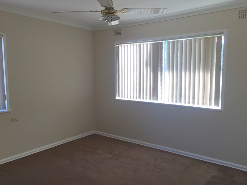 21 Cooyal Street, Cowra NSW 2794