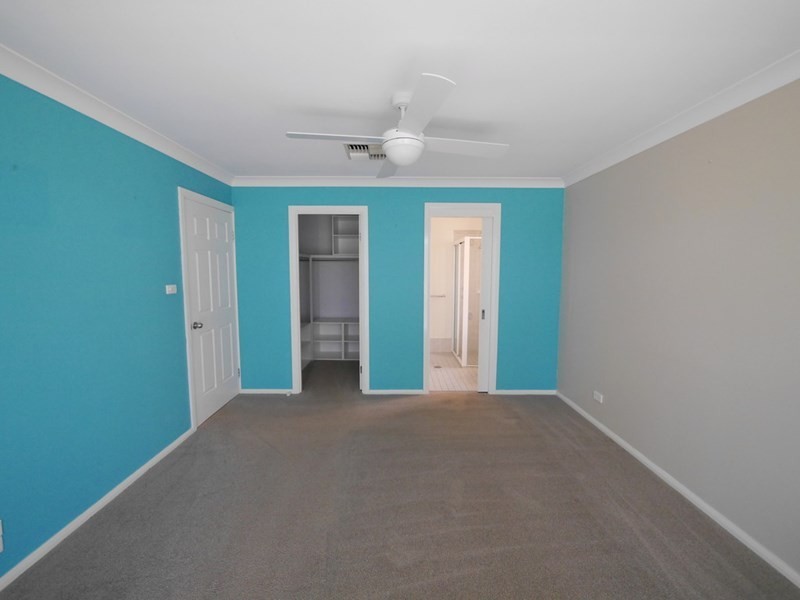 75 Lyall Street, Cowra NSW 2794