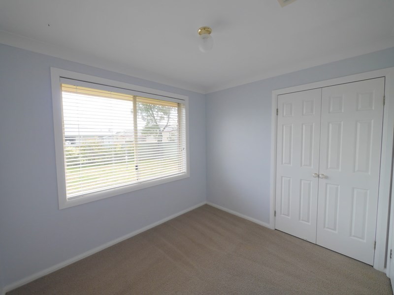 75 Lyall Street, Cowra NSW 2794