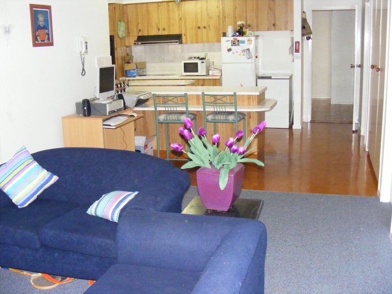 24 Comerford Street, Cowra NSW 2794