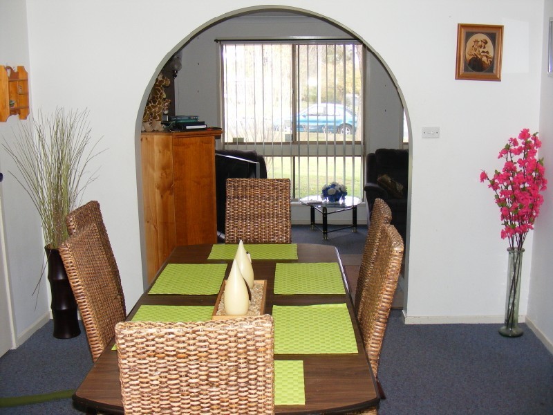 24 Comerford Street, Cowra NSW 2794