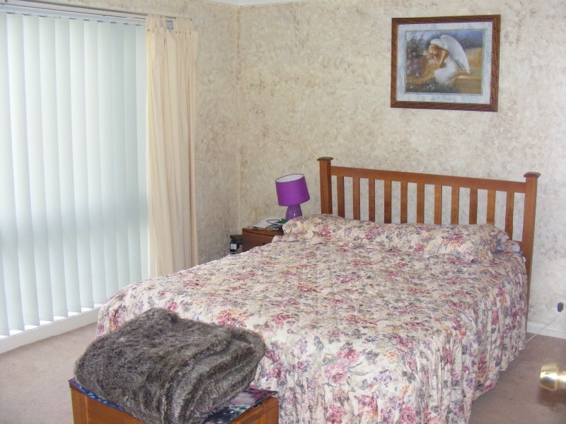 24 Comerford Street, Cowra NSW 2794