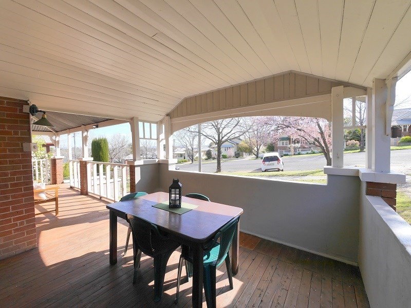 151 Fitzroy Street, Cowra NSW 2794