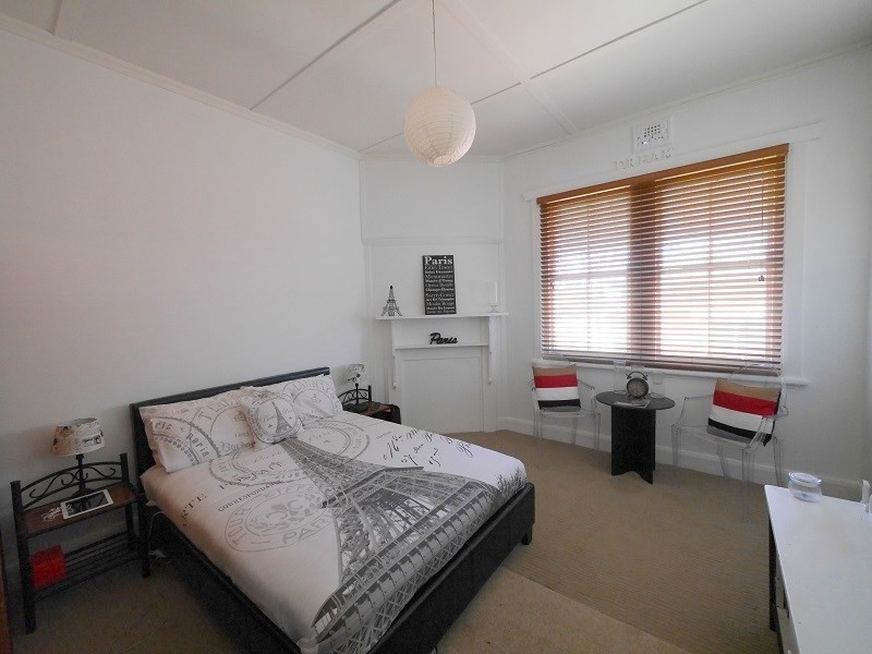 151 Fitzroy Street, Cowra NSW 2794