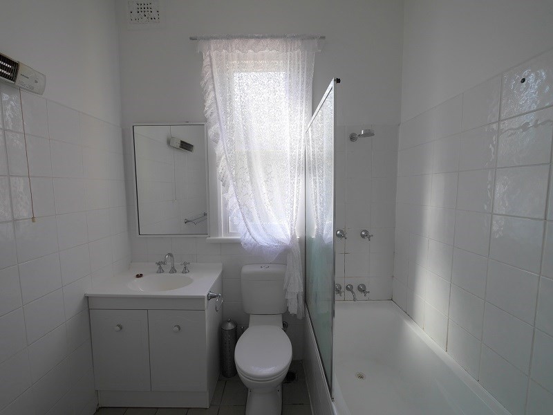 151 Fitzroy Street, Cowra NSW 2794