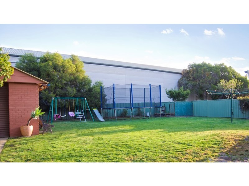 36 Lyall Street, Cowra NSW 2794