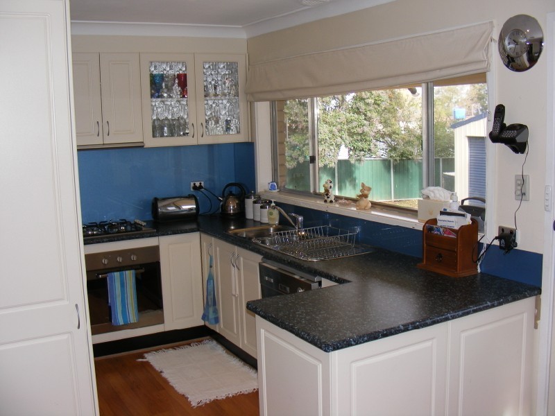 30 Kibbler Street, Cowra NSW 2794