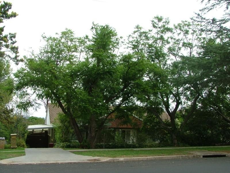 8 Binni Creek Road, Cowra NSW 2794