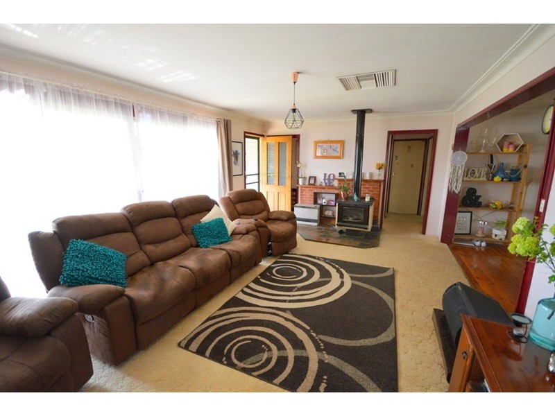 7 Kibbler Street, Cowra NSW 2794