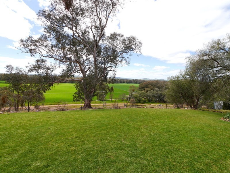 1628 Lachlan Valley Way, Cowra NSW 2794