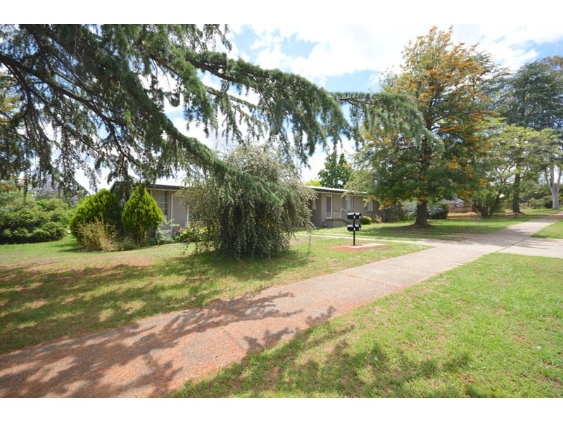 Unit 3/8 Pitt Street, Cowra NSW 2794