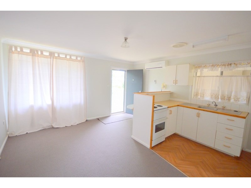 Unit 3/8 Pitt Street, Cowra NSW 2794