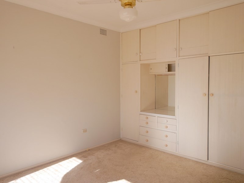 98 Redfern Street, Cowra NSW 2794