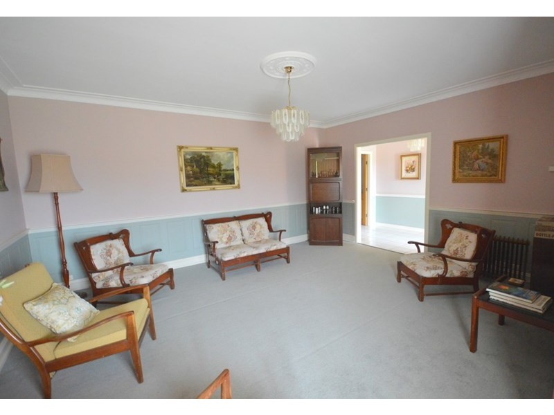 1 Appian Way, Cowra NSW 2794