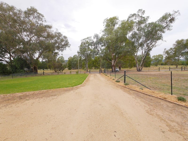 12 Prince Street, Koorawatha NSW 2807