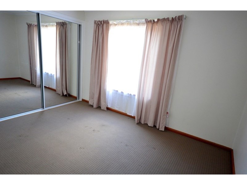 28 Victor Street, Cowra NSW 2794