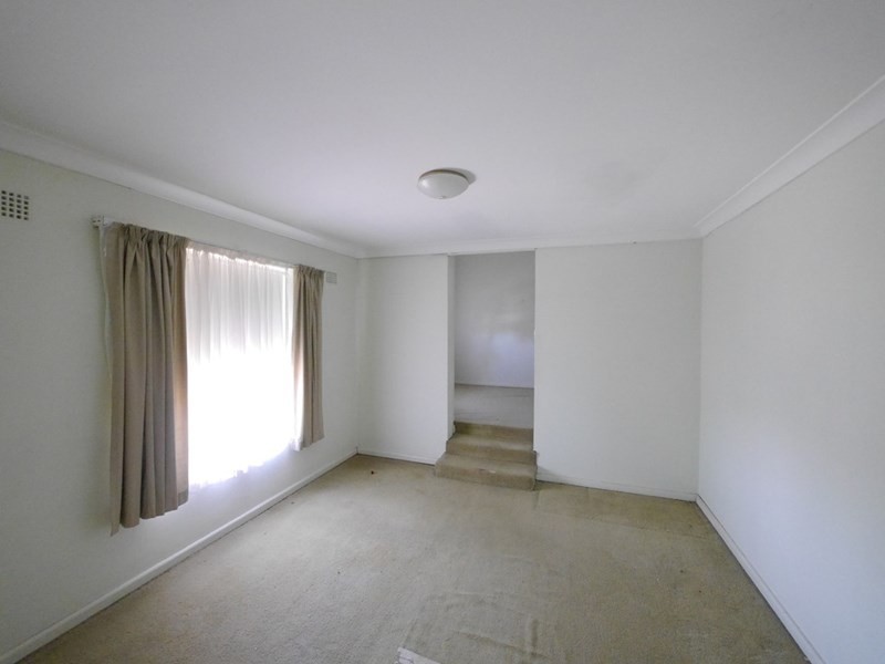 84 Macquarie Street, Cowra NSW 2794